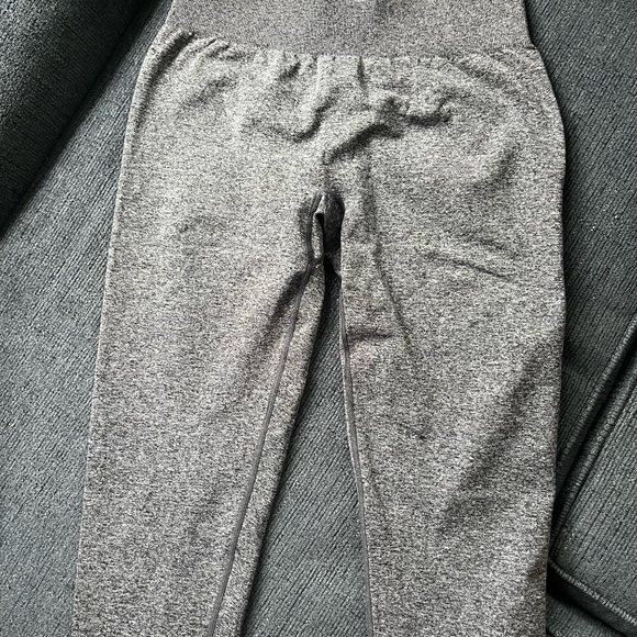 NVGTN Charcoal Active Leggings - Picture 3 of 4